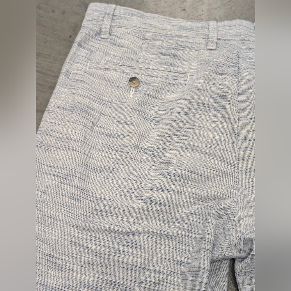 *Ben Sherman Textured Shorts, Size 34 - Picture 7 of 8